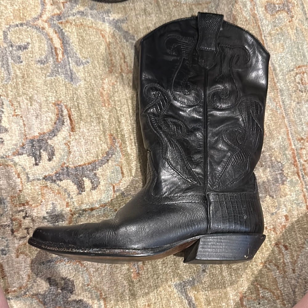 Vintage Nine West Black Leather Western Cowboy Boots